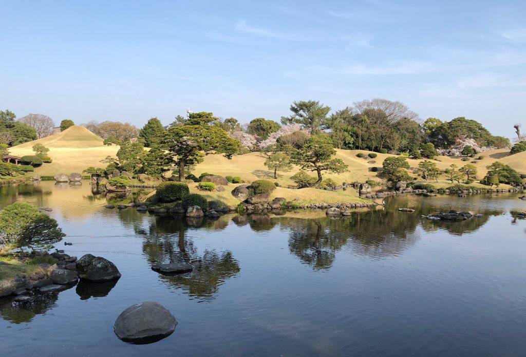 Suizenji garden with view to miniature mt Fuji