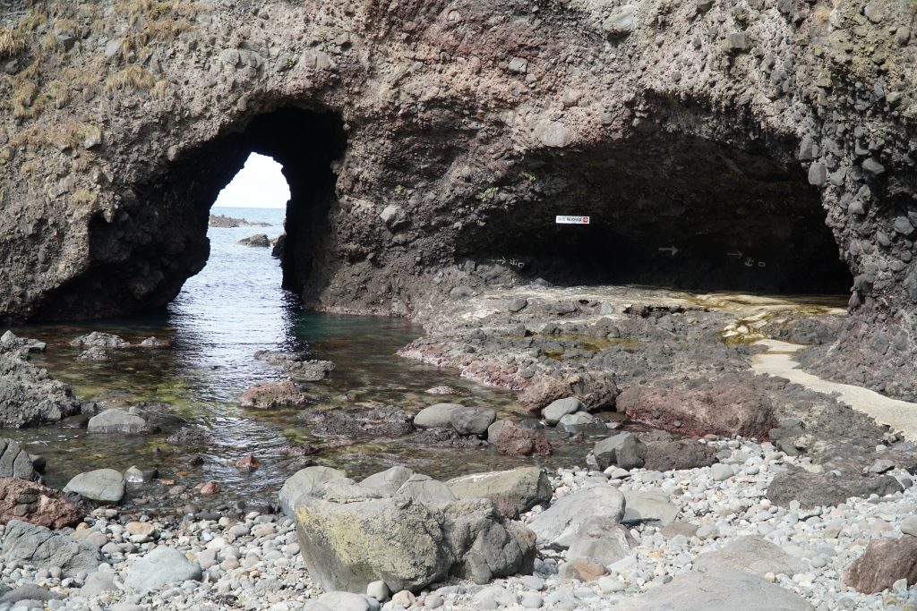 Ganmon Sea Cave, Not Kongo Coast