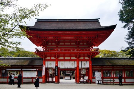 Romon Gate at Shimogamo Jinja. Credit: Zairon. Licensed under CC BY-SA 4.0.