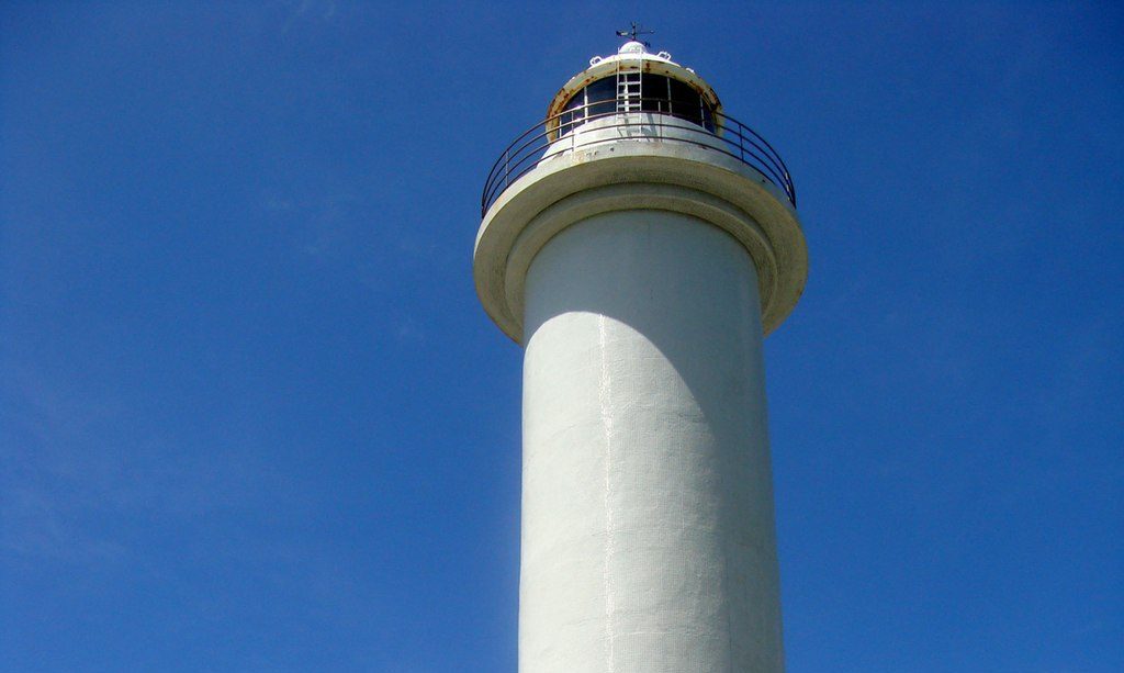 Ikemajima lighthouse. Credit: Paipateroma. Licensed under CC BY-SA 4.0.