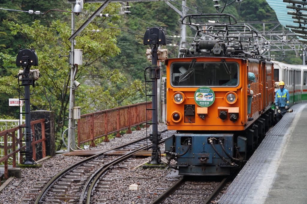 Kurobe Gorge Railway. © touristinajapan.com