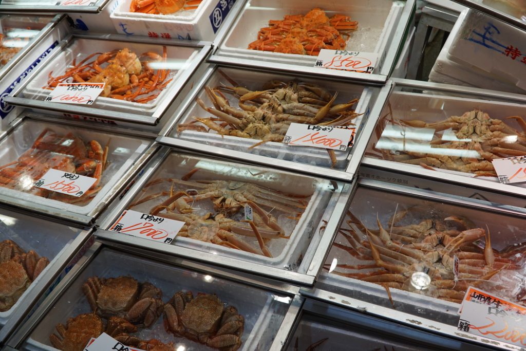 Crabs at Omicho Market, Kanazawa © touristinajapan.com