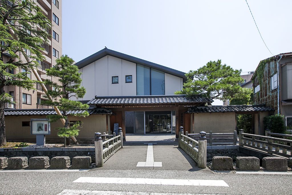 Maeda Tosanokami-ke Shiryokan Museum, Kanazawa. Photo by 金沢市. CC BY 2.1 JP.