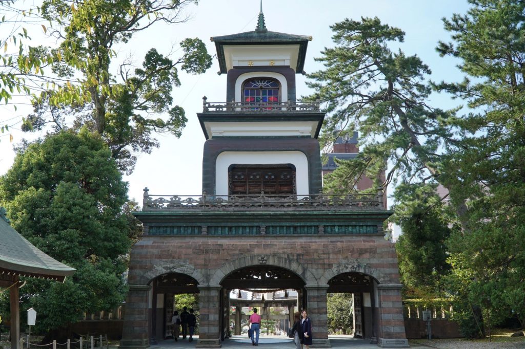 Main gate at Oyama Shrine, Kanazawa © touristinajapan.com.