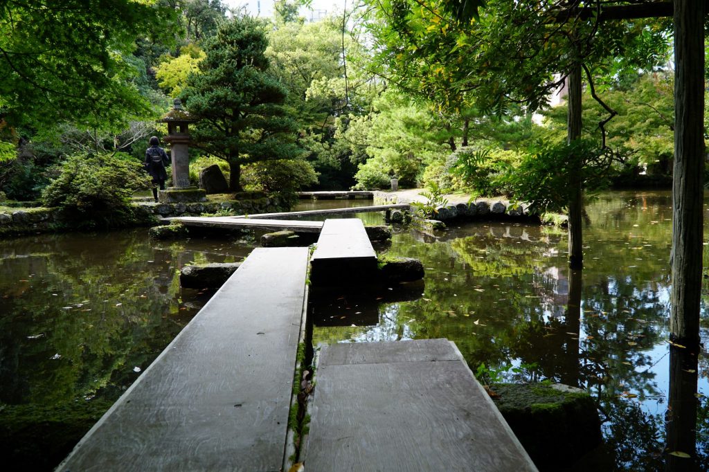 Garden path at Oyama Shrine, Kanazawa © touristinajapan.com.