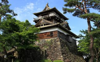 Maruoka Castle, Fukui Prefecture. Photo by baku13. CC BY-SA 2.1 JP.