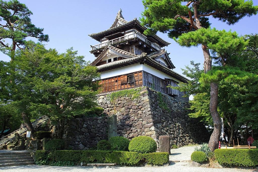 Maruoka Castle, Fukui Prefecture. Photo by Tomio344456. CC BY-SA 4.0.