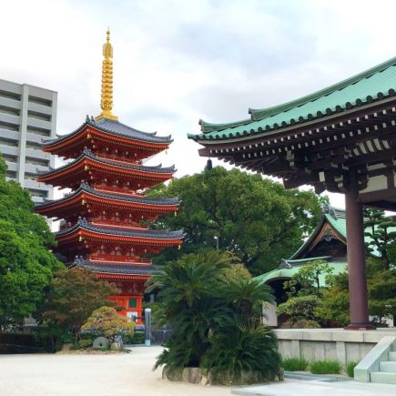 Tochoji Temple, Hakata Old Town, Fukuoka. © touristinjapan.com