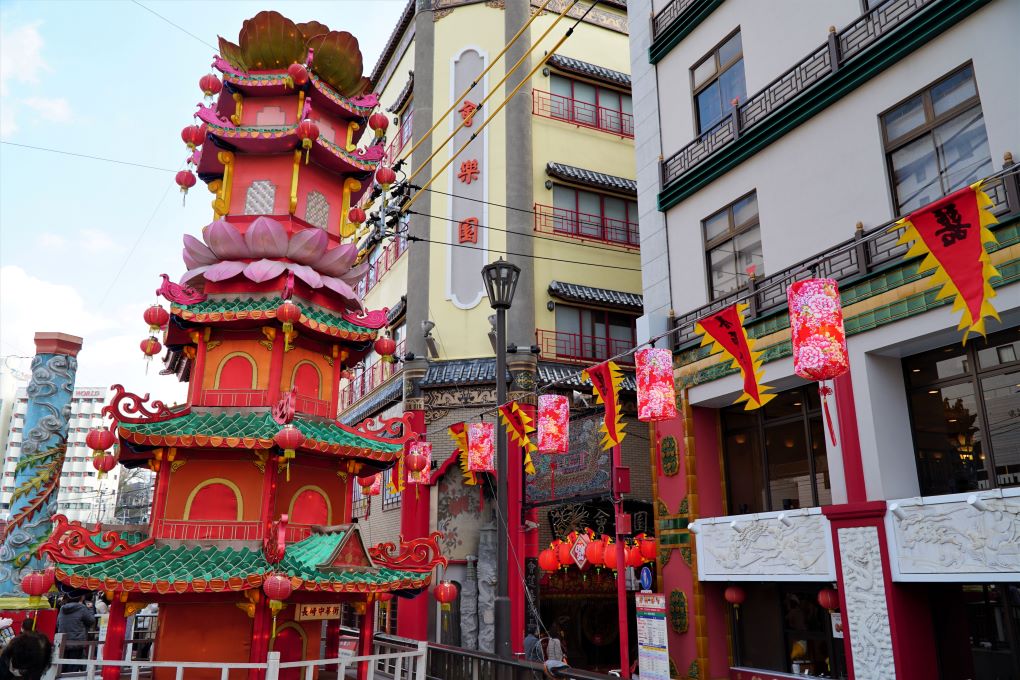 Nagasaki China Town during the yearly lantern festival. © touristinjapan.com