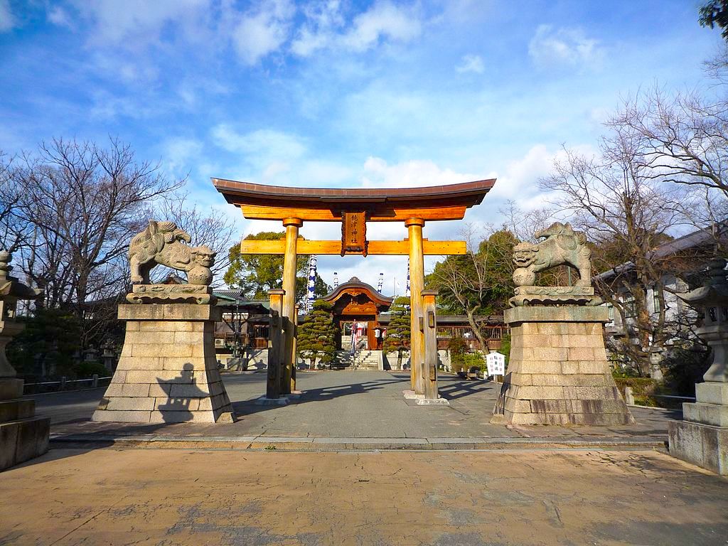 Nigitsu Shrine in Hiroshima. Photo by Taisyo of Wikimedia. CC BY 3.0.