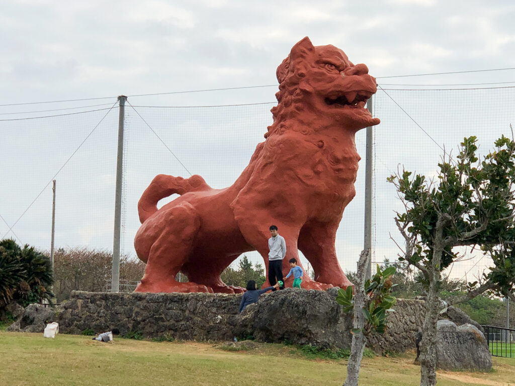 Cape Zanpa Giant Shisa Statue, Okinawa. © Touristinjapan.com