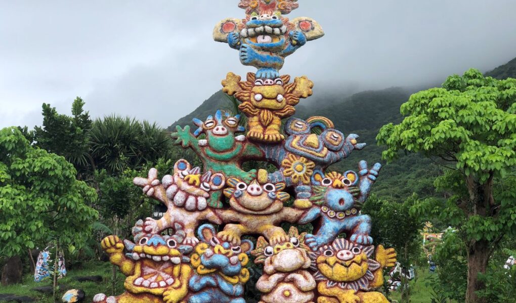 Yonekoyaki Shisa Sculpture, Ishigaki © Touristinjapan.com