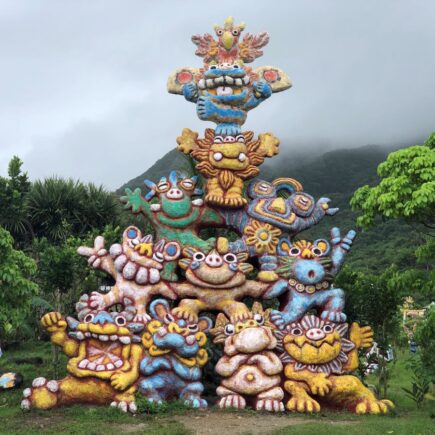 Yonekoyaki Shisa Sculpture, Ishigaki © Touristinjapan.com